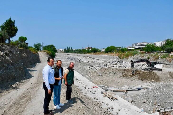 Dörtyol’da Taşkın Koruma Çalışmaları Yerinde İncelendi