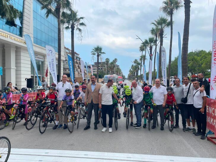  İskenderun’da Türkiye Kupası Bisiklet Yarışları Start Aldı