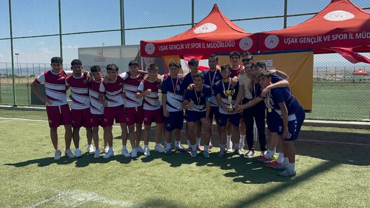 Hatay’ın Gururu: 5×5 Futbol Namağlup Türkiye Şampiyonu İskenderun’dan