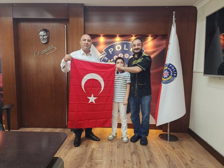 Tostçu Habip Akdoğan’dan Emniyet Müdürü Ertuğrul Ekici’ye Anlamlı Ziyaret