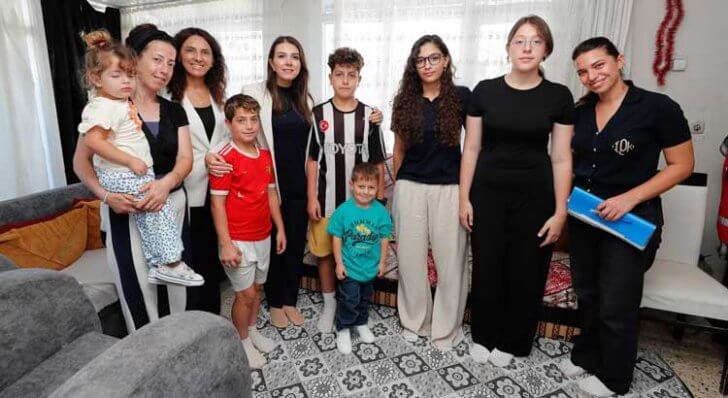 Esra Masatlı, ‘Yüreğindeki Işık’ İle Gönüllere Dokunuyor