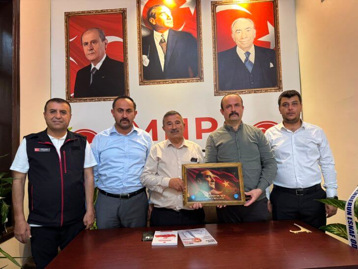 Mhp İskenderun İlçe Başkanı Turan Bozkurt’a Hayırlı Olsun Ziyareti